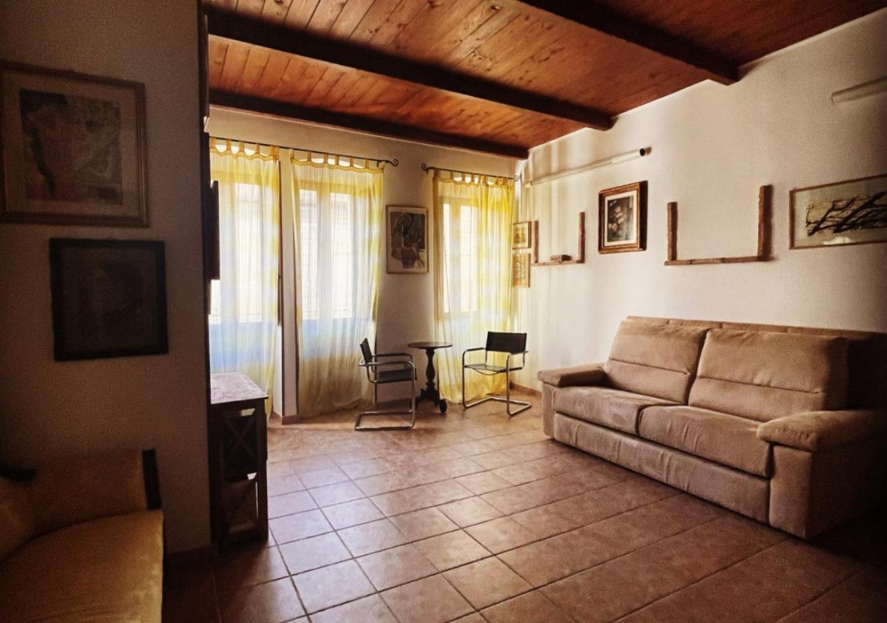 Fontana Suite Iglesias Bagian luar foto